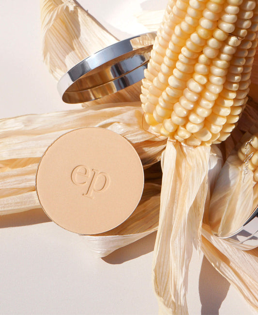 Repuesto de Polvo traslucido de maiz Ere Perez con mazorca de maiz colores alegres disponible en BLUMMA